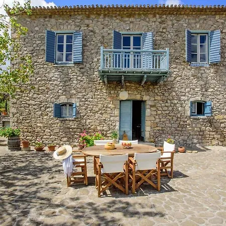 Villa Splendid Stone House With Vineyard Close To *